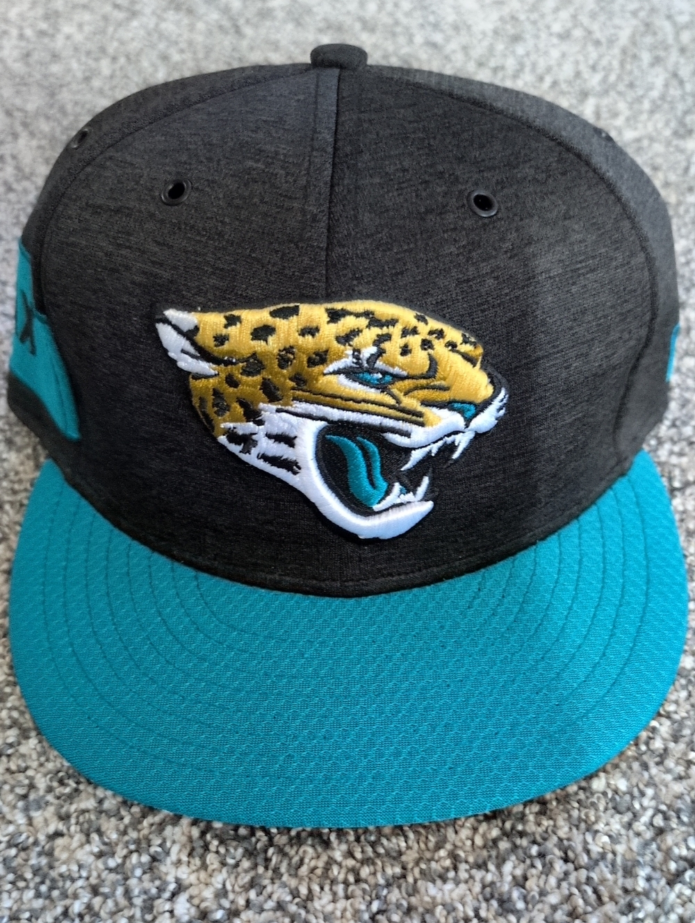 Men's Jacksonville Jaguars Fitted Hat - Teal and Charcoal